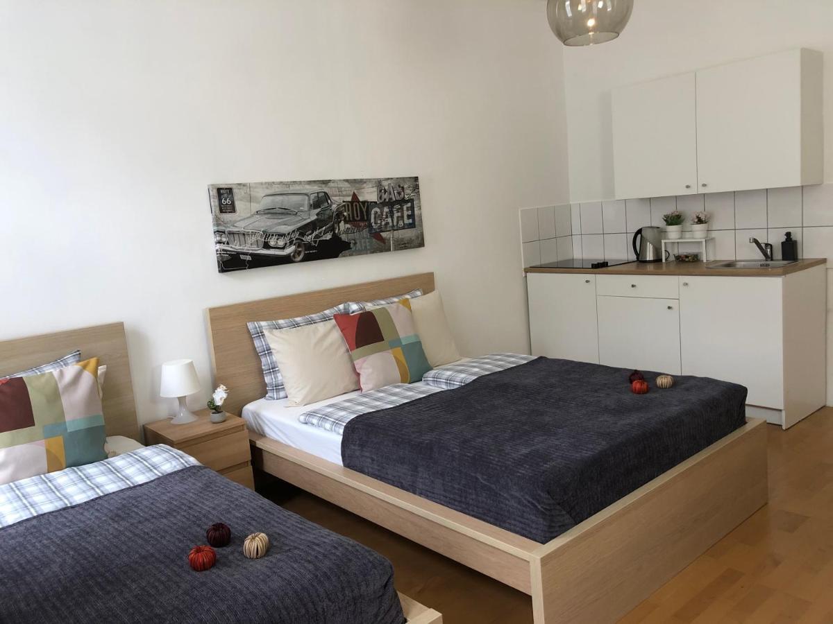 New, Bright Apartment Near The Metro! 维也纳 外观 照片
