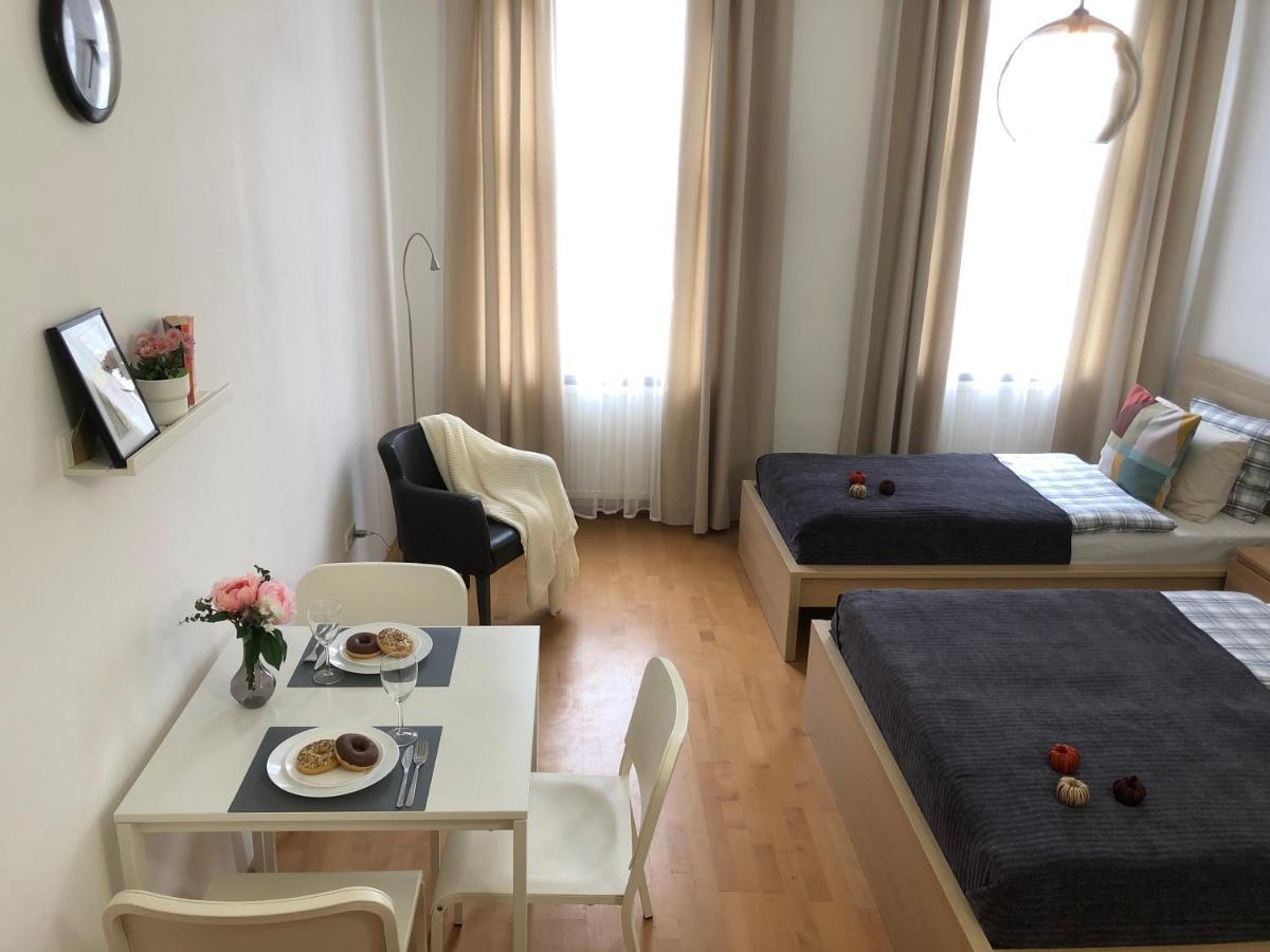New, Bright Apartment Near The Metro! 维也纳 外观 照片